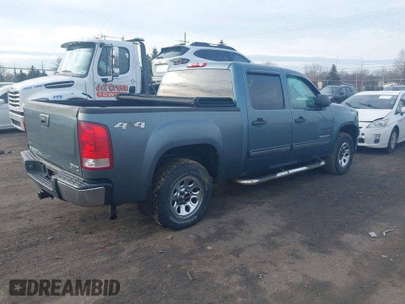 2010 GMC Sierra 1500 with VIN 3GTRKVEAXAG197613, listed as a IAAI auction lot 41198472 with 152,892 mi miles and . Bid and sale history available at DreamBid. Image 4.