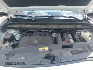 2021 Toyota Highlander L with VIN 5TDZZRAH7MS516123, listed as a IAAI auction lot 42010742 with 63,299 mi miles and . Bid and sale history available at DreamBid. Image 10.