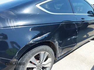 2009 Honda Accord EX z VIN 1HGCS127X9A001687, wystawiony jako IAAI lot #41981249 z przebiegiem 119 998 mil mil oraz . Historia ofert i sprzedaży dostępna na DreamBid. Obrazek 6.