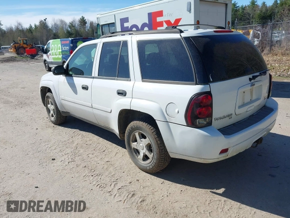 2006 Chevrolet TrailBlazer LS with VIN 1GNDT13S462109285, listed as a IAAI auction lot 42142053 with 86,438 mi miles and . Bid and sale history available at DreamBid. Image 3.