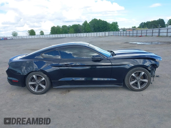 2016 Ford Mustang V6 z VIN 1FA6P8AM4G5207757, wystawiony jako IAAI lot #42224039 z przebiegiem 149 151 mil mil oraz . Historia ofert i sprzedaży dostępna na DreamBid. Obrazek 14.