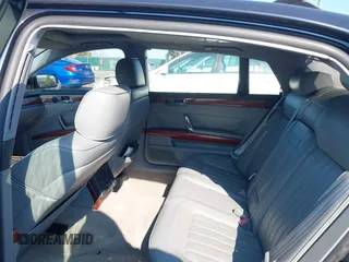2004 Volkswagen Phaeton V8 z VIN WVWAF63D048009440, wystawiony jako IAAI lot #41495309 z przebiegiem 108 685 mil mil oraz . Historia ofert i sprzedaży dostępna na DreamBid. Obrazek 8.