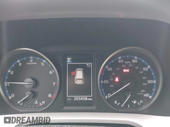 2018 Toyota RAV4 LE with VIN JTMBFREV8JJ722277, listed as a IAAI auction lot 42075684 with 203,458 mi miles and . Bid and sale history available at DreamBid. Image 7.