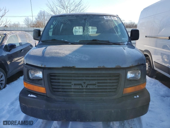 2011 GMC Savana Cargo Van with VIN 1GTW7FCA3B1123382, listed as a Copart auction lot 89340135 with 323,662 mi miles and Clean Title. Bid and sale history available at carsss.com. Image 5.