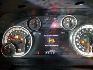 2017 Ram 1500 Big Horn z VIN 1C6RR7GT1HS602693, wystawiony jako Copart lot #44722335 z przebiegiem 117 030 mil mil oraz Szkoda całkowita • Salvage title. Historia ofert i sprzedaży dostępna na DreamBid. Obrazek 9.