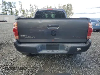 2015 Toyota Tacoma PreRunner with VIN 5TFTX4GN1FX044154, listed as a Copart auction lot 53561005 with 92,502 mi miles and Salvage title. Bid and sale history available at DreamBid. Image 6.