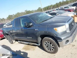 2007 Toyota Tundra SR5 with VIN 5TFRV54117X025323, listed as a IAAI auction lot 41840621 with 203,377 mi miles. Bid and sale history available at carsss.com. Image 13.