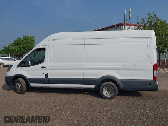 2018 Ford Transit z VIN 1FTBF4XV4JKB33236, wystawiony jako IAAI lot #42217712 z przebiegiem 120 826 mil mil oraz . Historia ofert i sprzedaży dostępna na DreamBid. Obrazek 13.