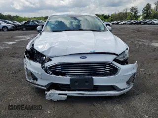 2020 Ford Fusion SE с VIN 3FA6P0LU6LR185265, выставлен на аукционе Copart как лот 55977285 с пробегом Не указан миль и Списание • Salvage title. История ставок и продаж доступна на DreamBid. Изображение 5.
