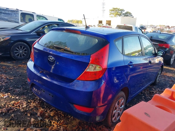 2012 Hyundai Accent GS с VIN KMHCT5AE2CU048331, выставлен на аукционе IAAI как лот 40870348 с пробегом 152 383 миль миль и . История ставок и продаж доступна на DreamBid. Изображение 4.