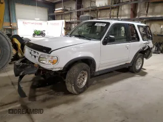 1998 Ford Explorer Sport z VIN 1FMYU24X2WUC07528, wystawiony jako Copart lot #44371365 z przebiegiem 195 798 mil mil oraz Szkoda całkowita • Salvage title. Historia ofert i sprzedaży dostępna na DreamBid. Obrazek 1.
