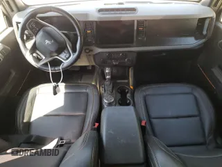 2021 Ford Bronco with VIN 1FMEE5DP2MLA87380, listed as a Copart auction lot 48751495 with 39,568 mi miles and Salvage Title. Bid and sale history available at DreamBid. Image 8.
