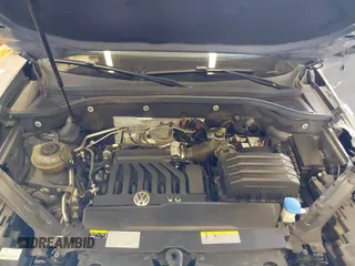 2021 Volkswagen Atlas SEL Premium with VIN 1V2TE2CA8MC207933, listed as a IAAI auction lot 41823640 with 64,425 mi miles and . Bid and sale history available at DreamBid. Image 10.