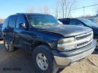 2002 Chevrolet Tahoe LT with VIN 1GNEK13Z72J161529, listed as a IAAI auction lot 41747422 with 1 mi miles. Bid and sale history available at carsss.com. Image 1.
