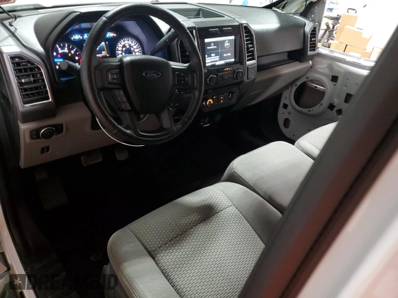 2015 Ford F-150 XLT z VIN 1FTEW1EF7FFB93695, wystawiony jako Copart lot #55239895 z przebiegiem 87 386 mil mil oraz Szkoda całkowita • Salvage title. Historia ofert i sprzedaży dostępna na DreamBid. Obrazek 8.