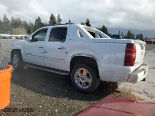 2009 Chevrolet Avalanche LTZ with VIN 3GNFK32099G200488, listed as a Copart auction lot 52306305 with 219,164 mi miles and Salvage Title. Bid and sale history available at carsss.com. Image 2.