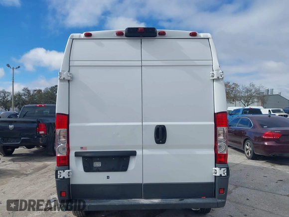 2018 Ram ProMaster Cargo with VIN 3C6TRVCG3JE113109, listed as a IAAI auction lot 41660961 with Not Provided miles and . Bid and sale history available at DreamBid. Image 17.