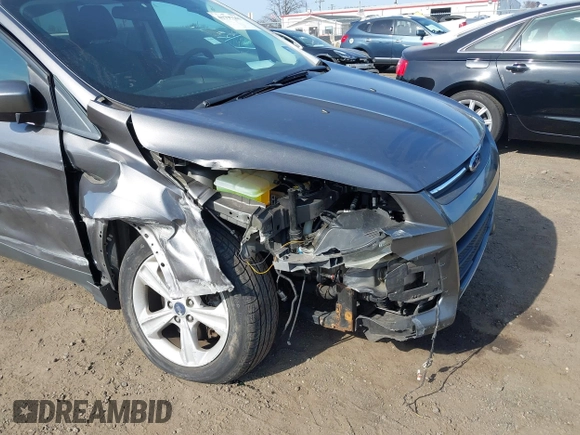2013 Ford Escape SE with VIN 1FMCU9GX8DUD58286, listed as a IAAI auction lot 41797161 with 189,467 mi miles. Bid and sale history available at carsss.com. Image 6.