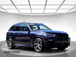 2021 BMW X5 xDrive45e z VIN 5UXTA6C04M9H41005, wystawiony jako Copart lot #57778635 z przebiegiem 20 683 mil mil oraz Czysty tytuł • Clean title. Historia ofert i sprzedaży dostępna na DreamBid. Obrazek 1.