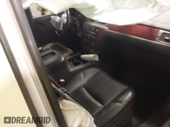 2011 Chevrolet Silverado 1500 with VIN 1GCPKTE39BF169611, listed as a IAAI auction lot 41270847 with 184,975 mi miles and . Bid and sale history available at DreamBid. Image 5.