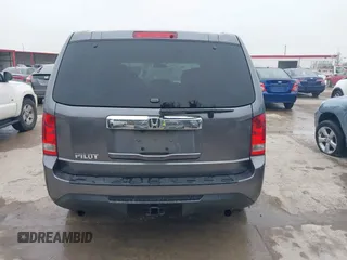 2015 Honda Pilot LX with VIN 5FNYF3H23FB009018, listed as a IAAI auction lot 41530286 with 274,232 mi miles and . Bid and sale history available at DreamBid. Image 17.