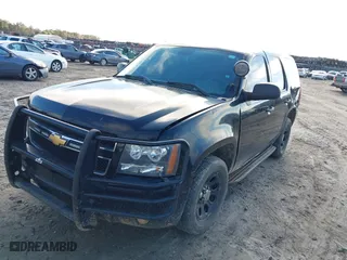 2012 Chevrolet Tahoe Commercial with VIN 1GNLC2E04CR290775, listed as a IAAI auction lot 41028027 with NaN miles. Bid and sale history available at carsss.com. Image 17.