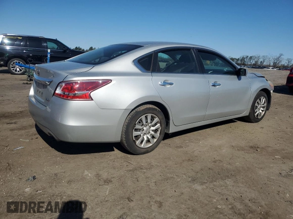 2014 Nissan Altima 2.5 with VIN 1N4AL3AP8EC404054, listed as a Copart auction lot 50624015 with 124,854 mi miles and Salvage Title. Bid and sale history available at DreamBid. Image 3.
