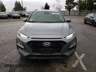 2020 Hyundai Kona SEL with VIN KM8K22AA5LU561406, listed as a Copart auction lot 41145653 with 32,471 mi miles. Bid and sale history available at carsss.com. Image 5.