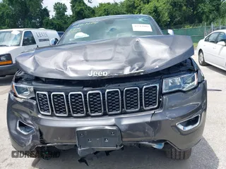 2019 Jeep Grand Cherokee Limited z VIN 1C4RJFBGXKC642891, wystawiony jako IAAI lot #42713804 z przebiegiem 53 910 mil mil oraz . Historia ofert i sprzedaży dostępna na DreamBid. Obrazek 6.