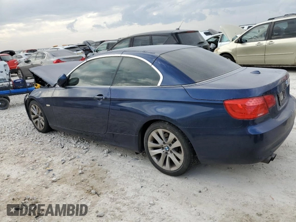 2013 BMW 3 Series 328i with VIN WBADW3C58DJ526155, listed as a Copart auction lot 48700325 with 77,356 mi miles and Clean Title. Bid and sale history available at carsss.com. Image 2.