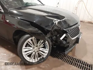 2021 Cadillac CT4 Premium Luxury z VIN 1G6DF5RK6M0133758, wystawiony jako IAAI lot #40832245 z przebiegiem 13 543 mil mil oraz . Historia ofert i sprzedaży dostępna na DreamBid. Obrazek 6.