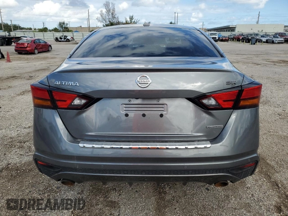 2022 Nissan Altima 2.0 SR with VIN 1N4AL4CV3NN310654, listed as a Copart auction lot 77949304 with 69,558 mi miles and Salvage Title. Bid and sale history available at carsss.com. Image 6.