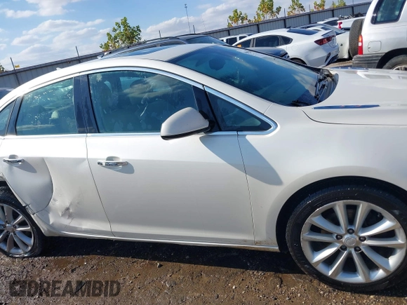 2012 Buick Verano Group с VIN 1G4PS5SK4C4216284, выставлен на аукционе IAAI как лот 40603872 с пробегом Не указан миль и . История ставок и продаж доступна на DreamBid. Изображение 14.