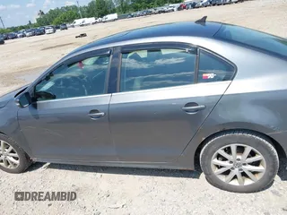 2013 Volkswagen Jetta SE with VIN 3VWDP7AJ9DM370201, listed as a IAAI auction lot 42562810 with 165,991 mi miles and . Bid and sale history available at DreamBid. Image 14.