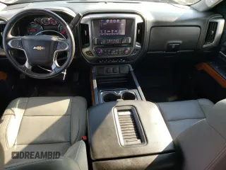 2018 Chevrolet Silverado 3500HD High Country with VIN 1GC4K1EY2JF240357, listed as a Copart auction lot 57335655 with Not Provided miles and Clean Title. Bid and sale history available at DreamBid. Image 8.
