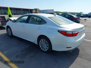 2015 Lexus ES 330 with VIN JTHBK1GG2F2203074, listed as a IAAI auction lot 42056683 with 90,407 mi miles and . Bid and sale history available at DreamBid. Image 3.