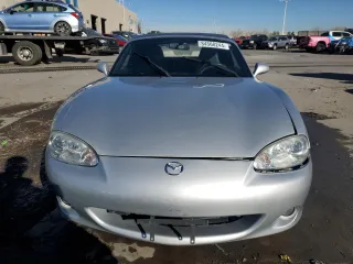 2004 Mazda MX-5 Miata LS with VIN JM1NB353640402308, listed as a Copart auction lot 84568244 with 50,287 mi miles and Salvage title. Bid and sale history available at DreamBid. Image 5.