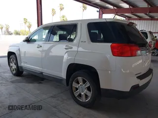 2010 GMC Terrain SLE-1 with VIN 2CTALBEW1A6327055, listed as a IAAI auction lot 39917704 with 152,645 mi miles. Bid and sale history available at carsss.com. Image 3.