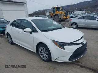 2023 Toyota Corolla LE z VIN 5YFB4MDE1PP006075, wystawiony jako IAAI lot #41622073 z przebiegiem 66 703 mil mil oraz . Historia ofert i sprzedaży dostępna na DreamBid. Obrazek 1.