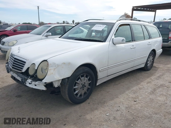 2001 Mercedes-Benz E-Class with VIN WDBJH65J31B364290, listed as a IAAI auction lot 41545677 with 162,040 mi miles. Bid and sale history available at carsss.com. Image 18.