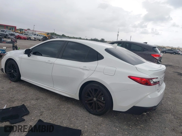 2025 Toyota Camry LE with VIN 4T1DAACK6SU531129, listed as a IAAI auction lot 41969220 with 10,542 mi miles and . Bid and sale history available at DreamBid. Image 3.