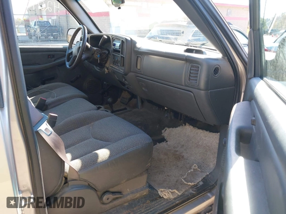 2006 Chevrolet Silverado 1500 Work Truck with VIN 3GCEK14X56G274246, listed as a IAAI auction lot 42099799 with 103,673 mi miles. Bid and sale history available at carsss.com. Image 5.