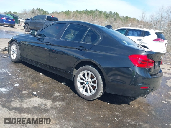 2018 BMW 3 Series 320i with VIN WBA8A9C58JAH13719, listed as a IAAI auction lot 41651935 with 85,137 mi miles. Bid and sale history available at carsss.com. Image 3.