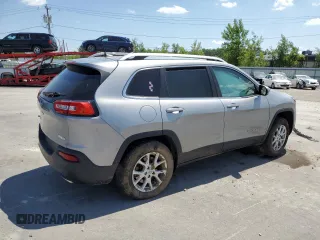 2016 Jeep Cherokee Latitude с VIN 1C4PJMCS4GW252227, выставлен на аукционе Copart как лот 62210565 с пробегом Не указан миль и Списание • Salvage title. История ставок и продаж доступна на DreamBid. Изображение 3.