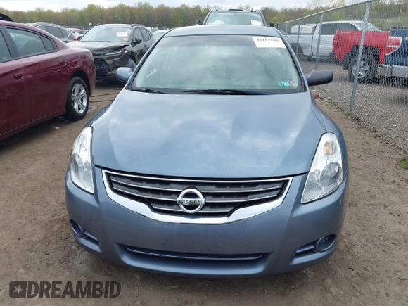 2012 Nissan Altima 2.5 with VIN 1N4AL2AP2CN493678, listed as a IAAI auction lot 42105581 with 147,956 mi miles and . Bid and sale history available at carsss.com. Image 12.