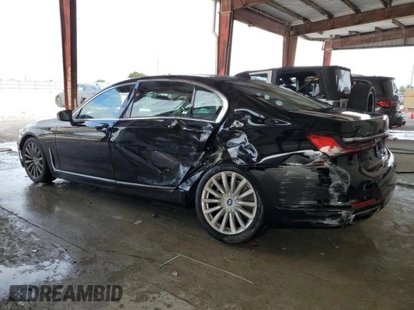 2022 BMW 7 Series 740i xDrive z VIN WBA7T4C05NCH91186, wystawiony jako Copart lot #89174565 z przebiegiem 33 032 mil mil oraz Szkoda całkowita • Salvage title. Historia ofert i sprzedaży dostępna na DreamBid. Obrazek 2.