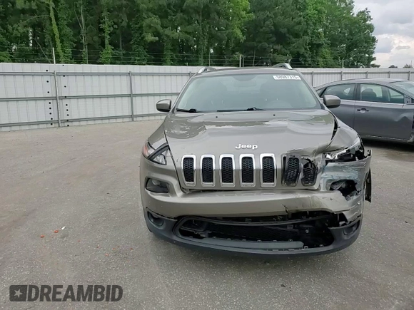 2018 Jeep Cherokee Latitude with VIN 1C4PJMCX9JD570763, listed as a Copart auction lot 58987315 with 131,990 mi miles and Salvage title. Bid and sale history available at DreamBid. Image 14.