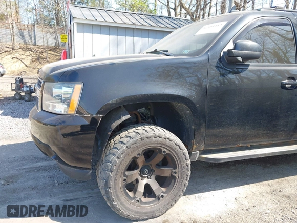 2011 Chevrolet Avalanche LS with VIN 3GNTKEE38BG141508, listed as a IAAI auction lot 42103252 with 107,997 mi miles and . Bid and sale history available at DreamBid. Image 19.