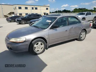 2000 Honda Accord EX с VIN 1HGCG1650YA045383, выставлен на аукционе Copart как лот 56754285 с пробегом 168 380 миль миль и Списание • Salvage title. История ставок и продаж доступна на DreamBid. Изображение 1.