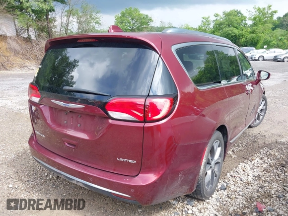 2018 Chrysler Pacifica Limited with VIN 2C4RC1GG3JR226337, listed as a IAAI auction lot 42519396 with 102,229 mi miles and . Bid and sale history available at DreamBid. Image 4.